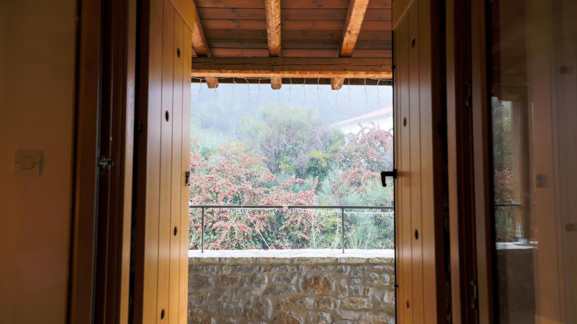 Hotel Papanikola Piána Exterior foto